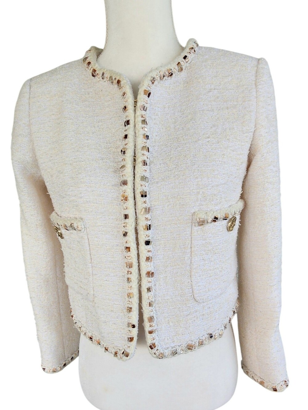 CHANEL Cream Bouclé Cropped Jacket with Trim